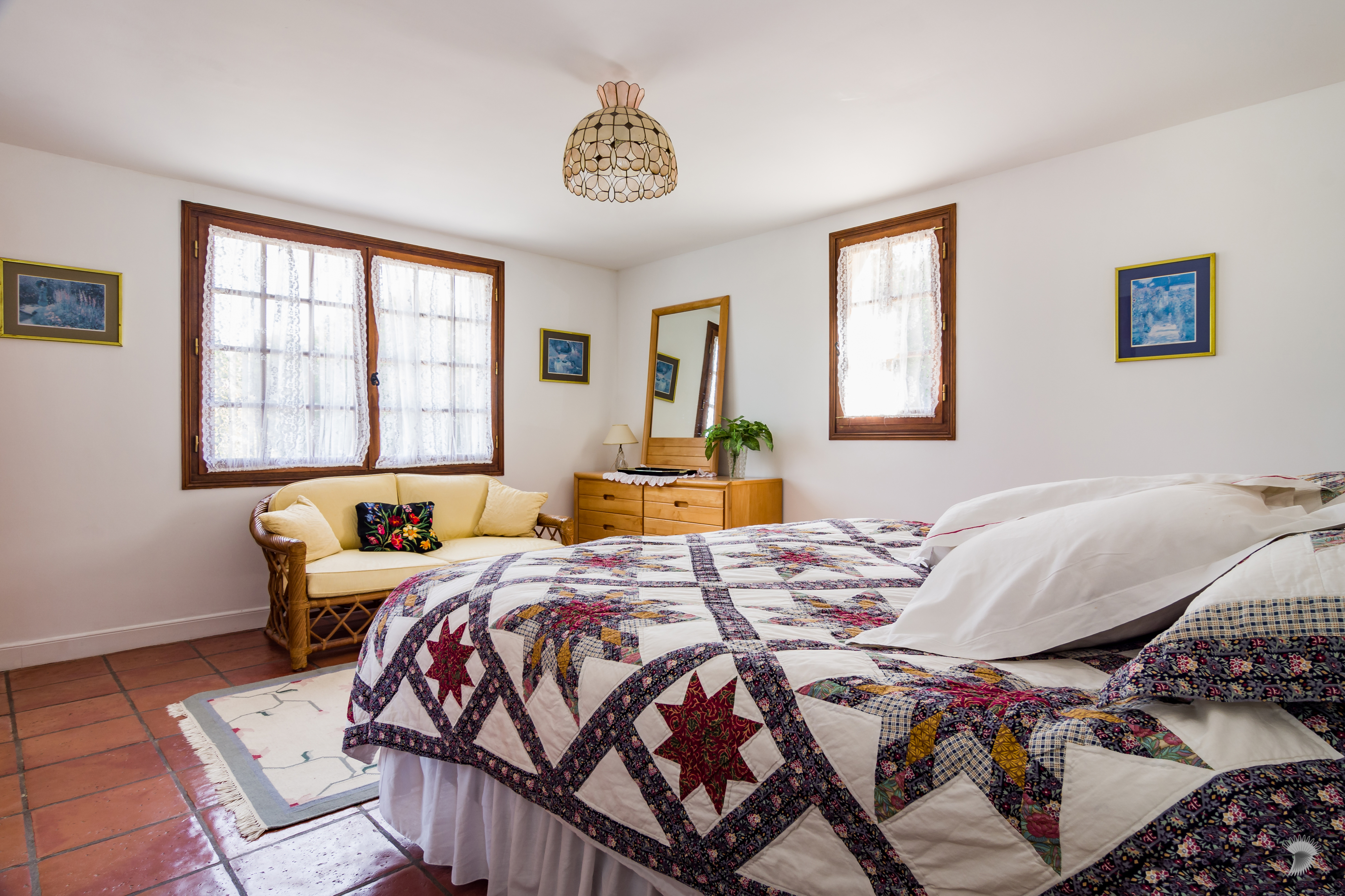 Les Charmettes Sep 2019.  (4).jpg